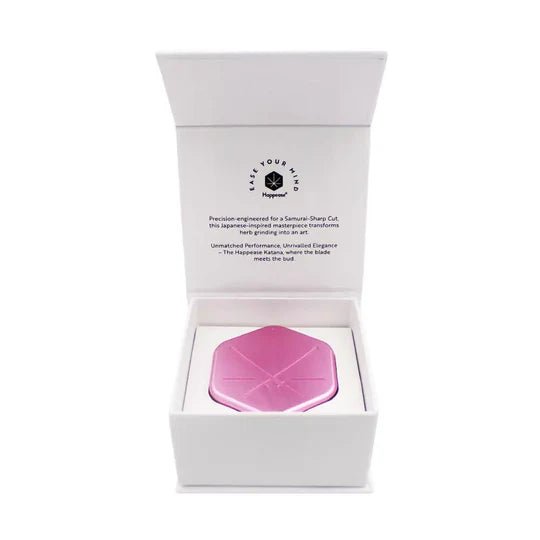 Happyness Katana Grinder – Aluminium Pink Edition | Präzision trifft Style - cannadelic