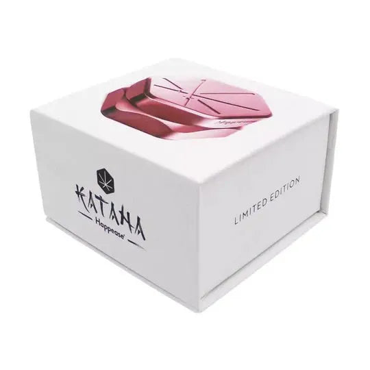 Happyness Katana Grinder – Aluminium Pink Edition | Präzision trifft Style - cannadelic